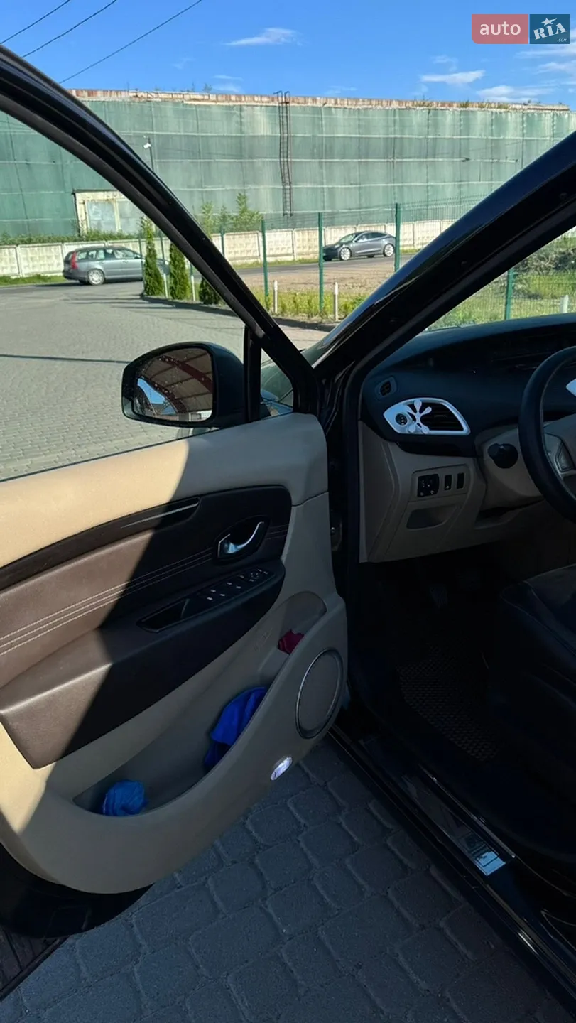 2010 Renault Scenic - мініатюра 9