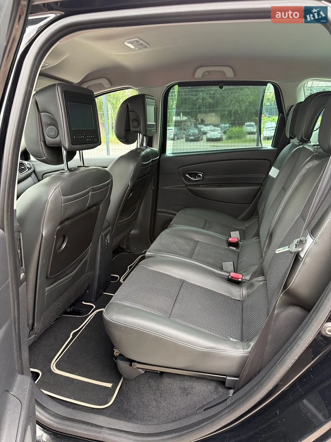 2014 Renault Scenic - мініатюра 16