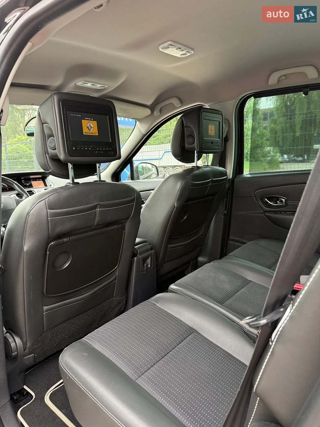 2014 Renault Scenic - мініатюра 20
