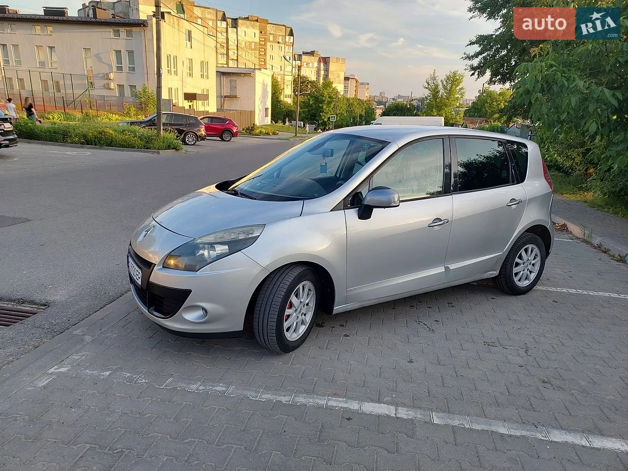 2012 Renault Scenic - мініатюра 18