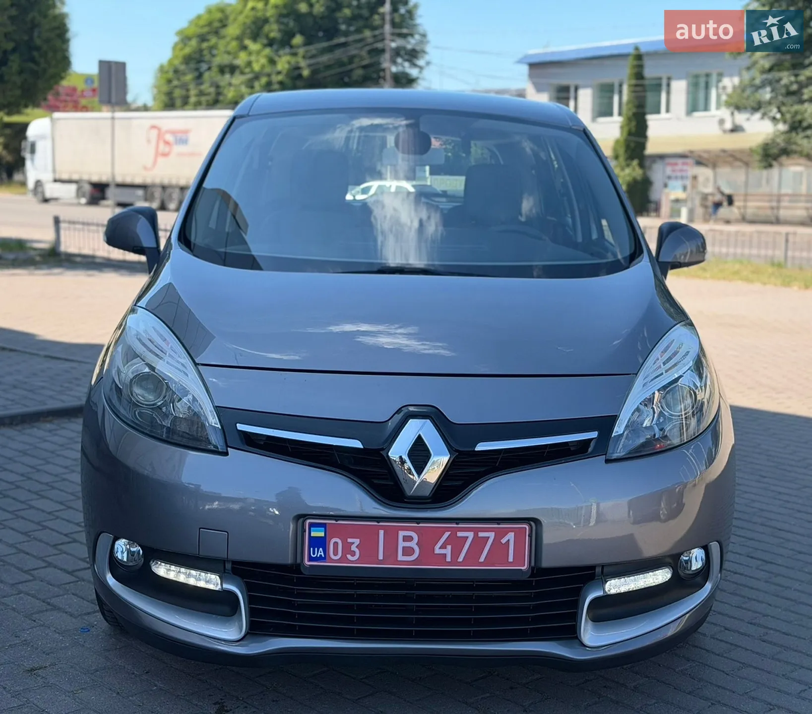 2014 Renault Scenic - мініатюра 2