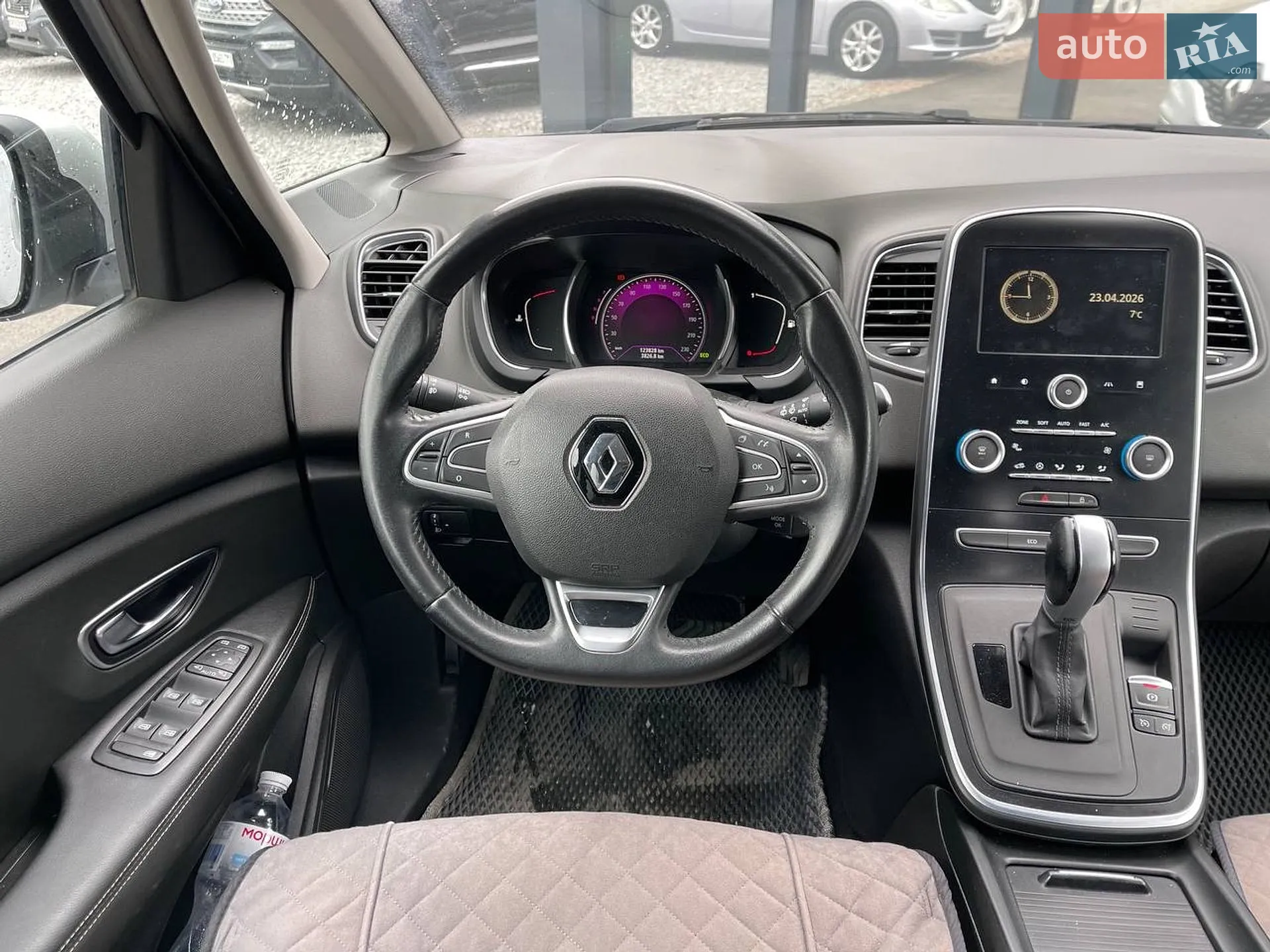 2017 Renault Scenic - мініатюра 14