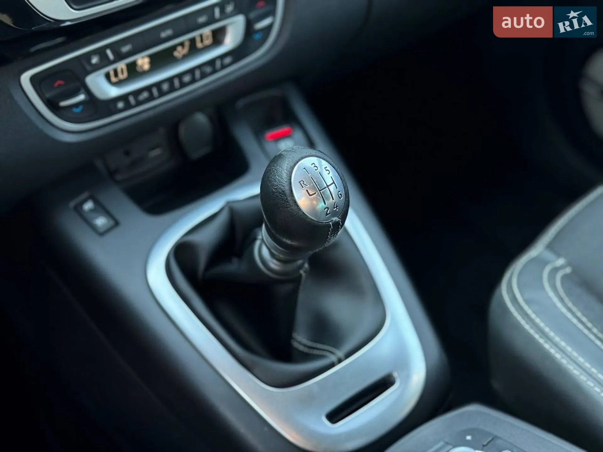 2016 Renault Scenic - мініатюра 22