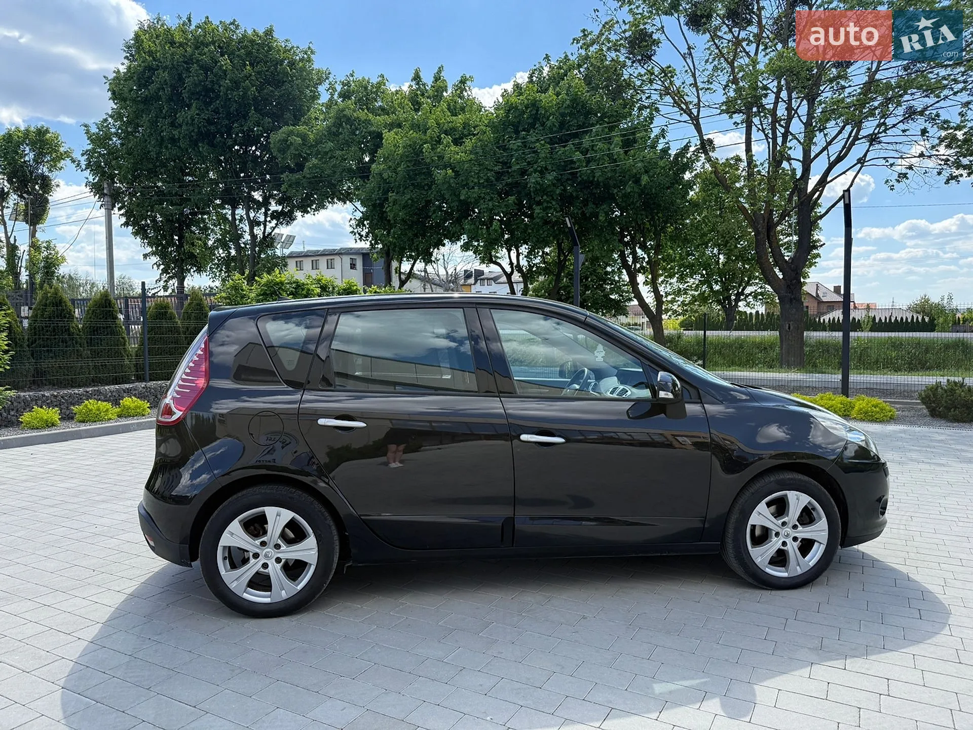 2010 Renault Scenic - мініатюра 7