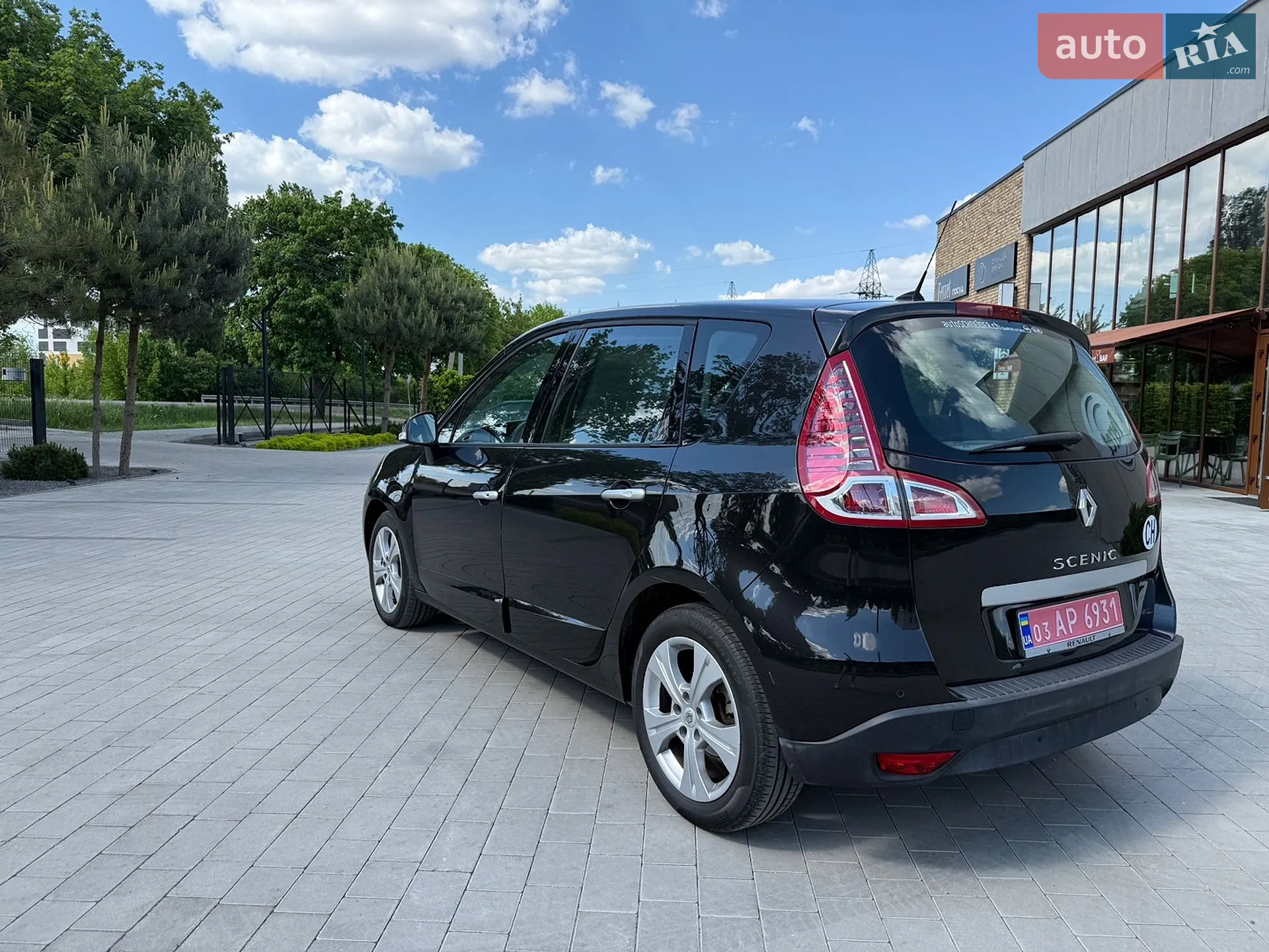 2010 Renault Scenic - мініатюра 15