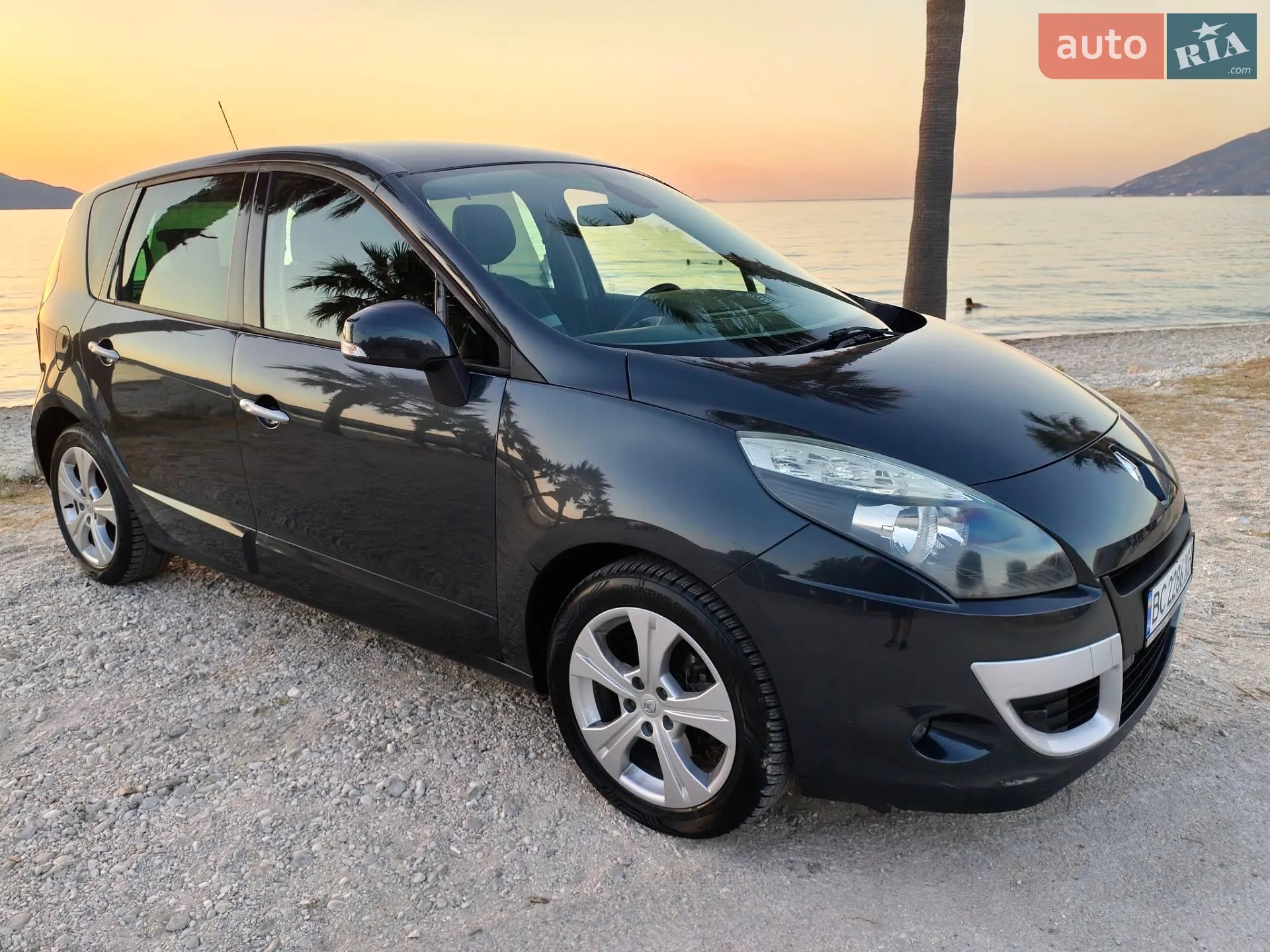 2011 Renault Scenic - мініатюра 2