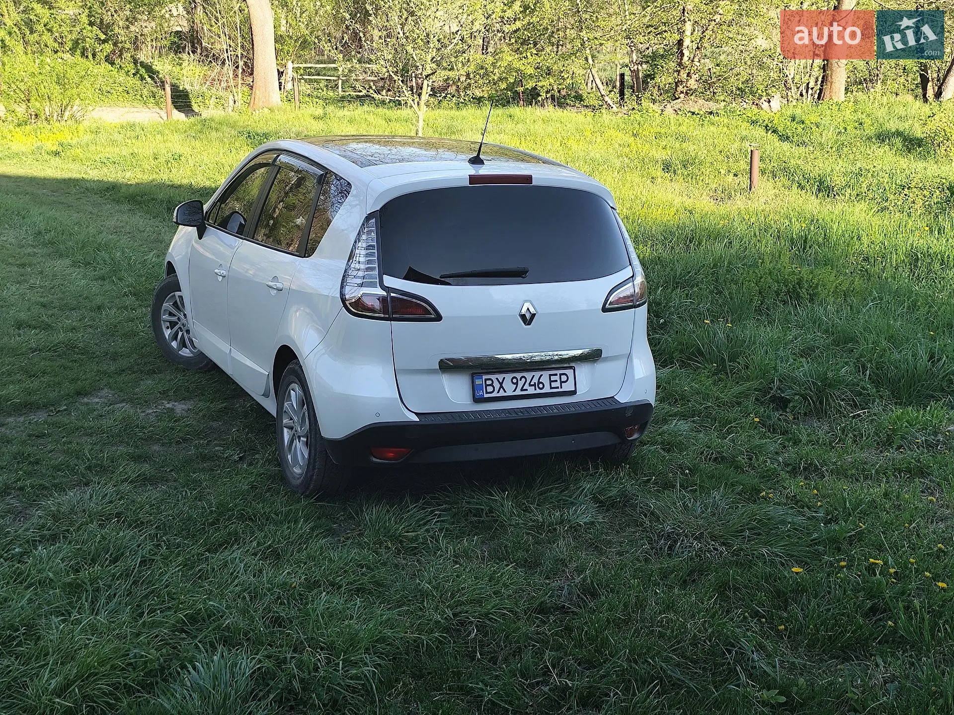 2012 Renault Scenic - мініатюра 2
