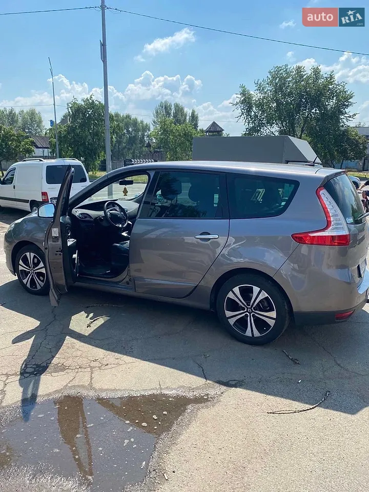 2011 Renault Scenic - мініатюра 22