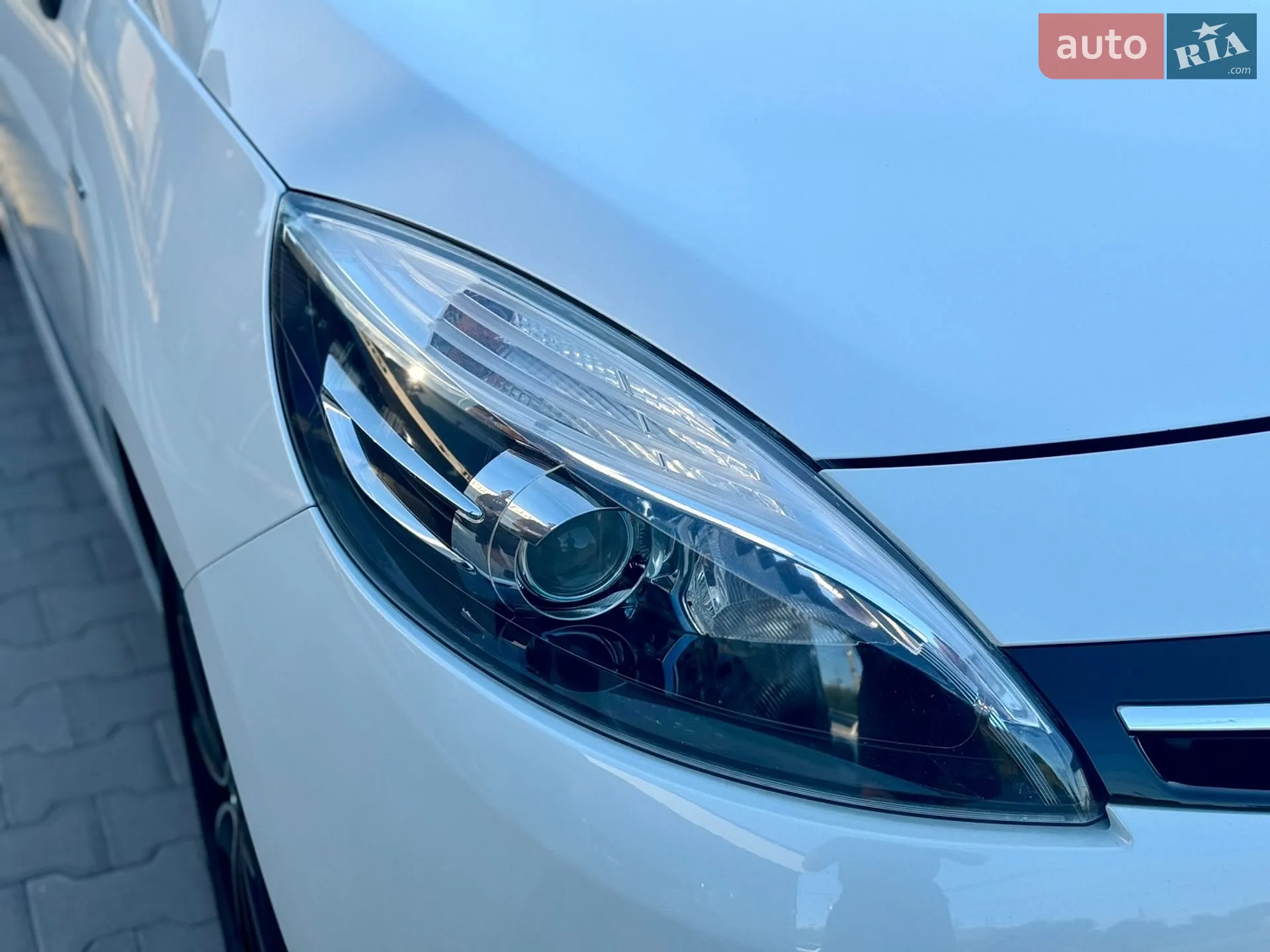 2015 Renault Scenic - мініатюра 22