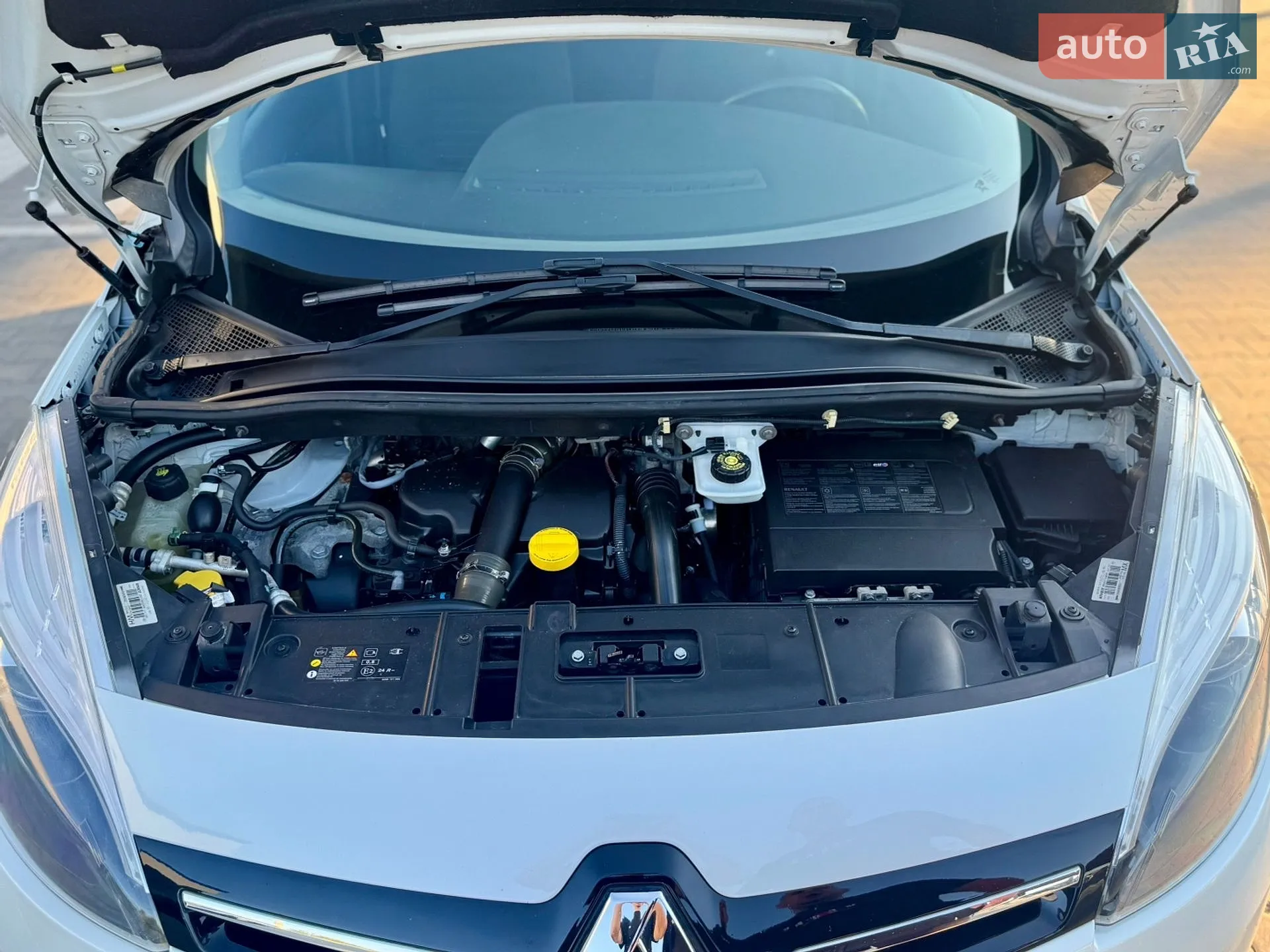 2015 Renault Scenic - мініатюра 38