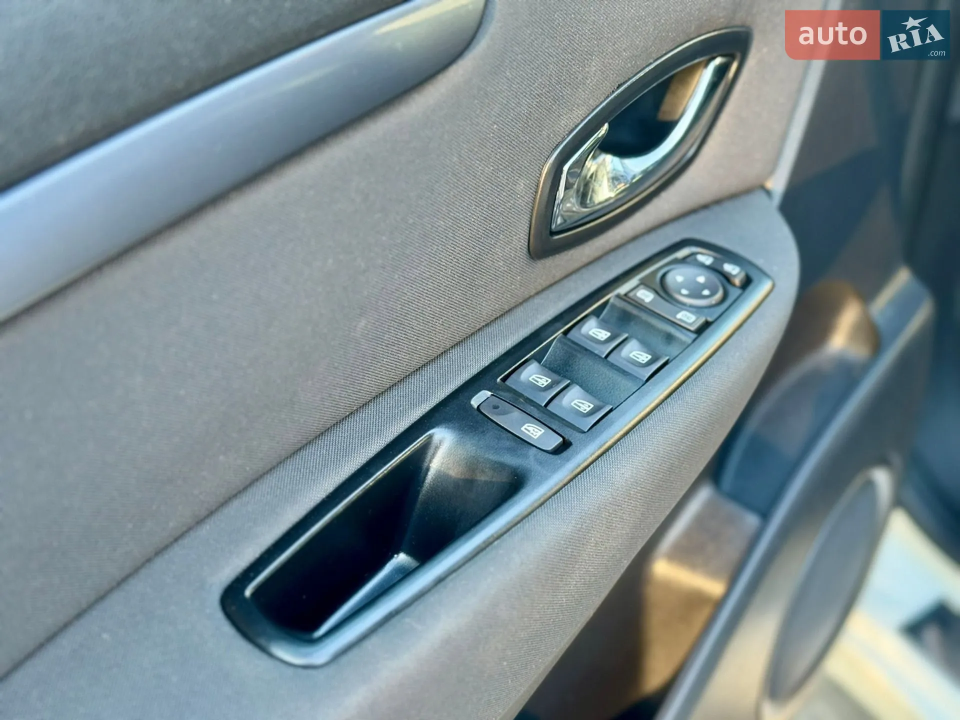 2015 Renault Scenic - мініатюра 43