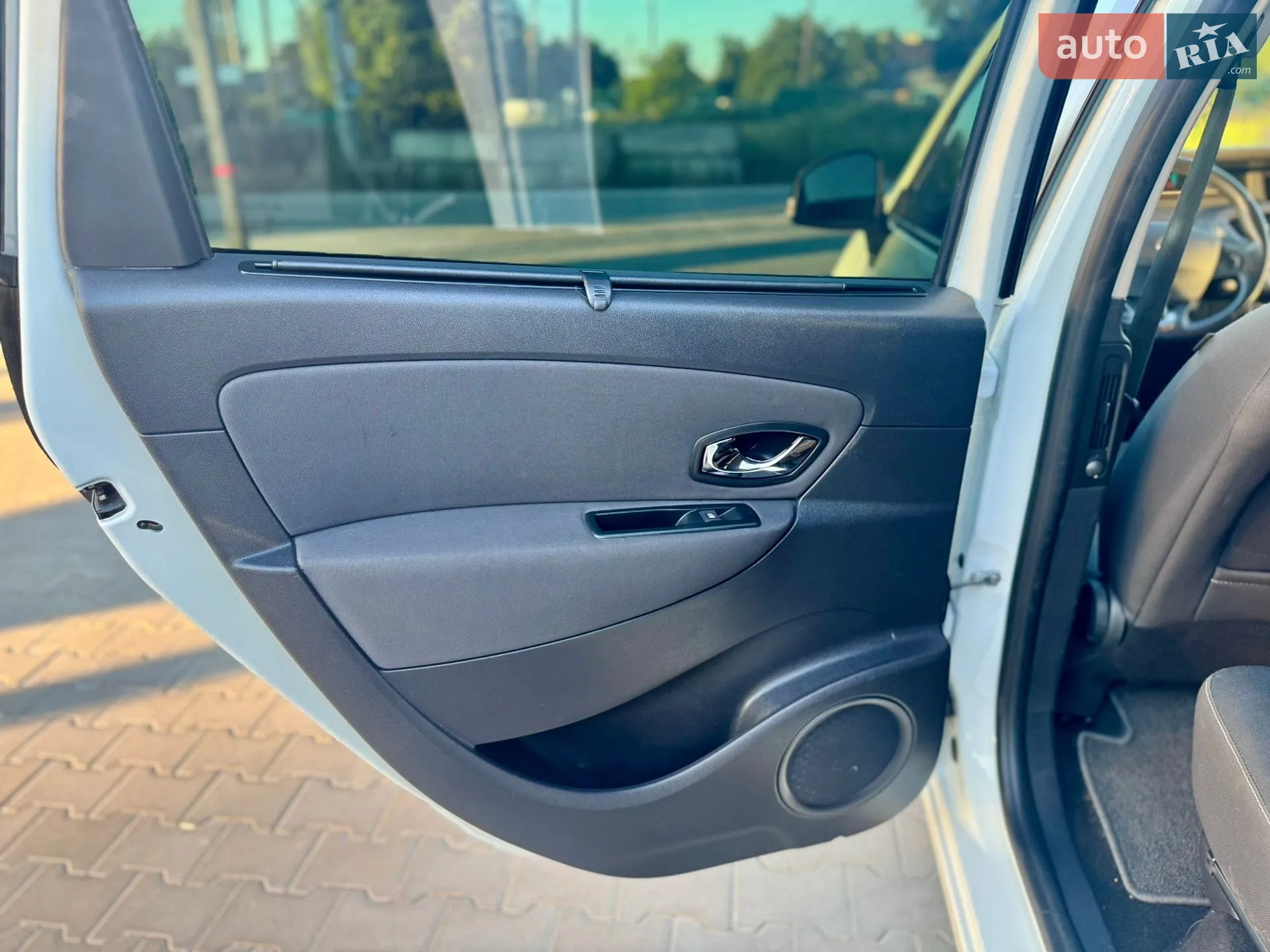 2015 Renault Scenic - мініатюра 61