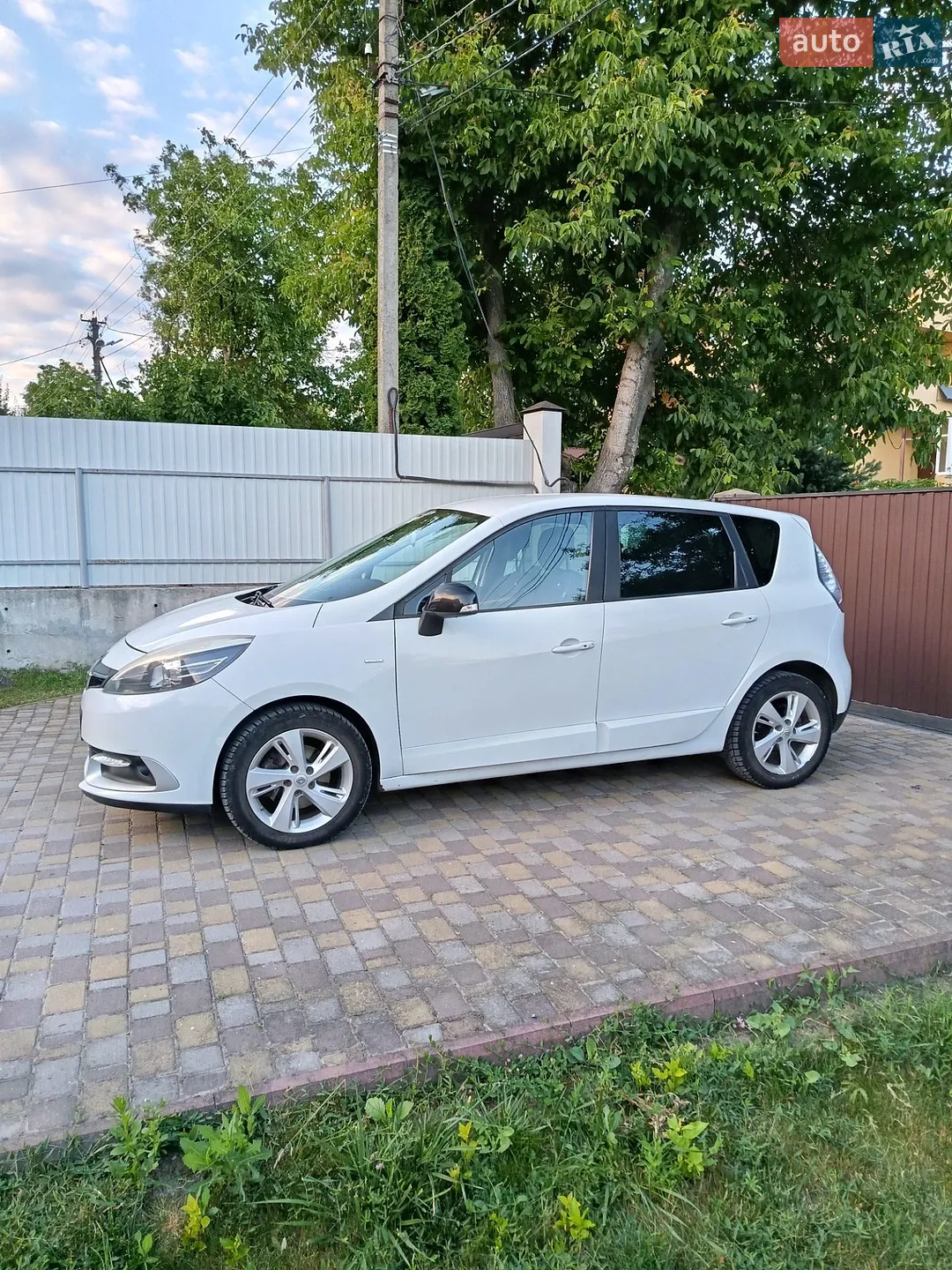 2015 Renault Scenic - мініатюра 4