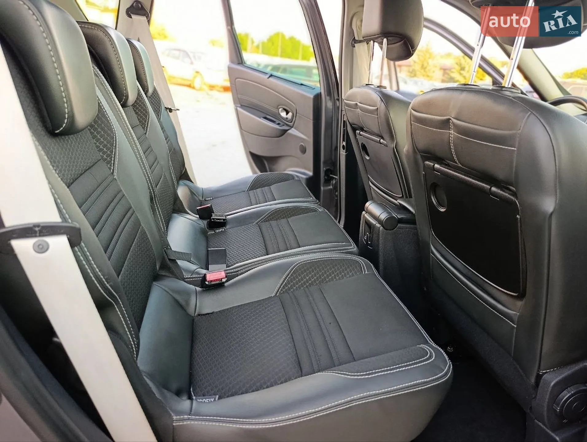 2016 Renault Scenic - мініатюра 16