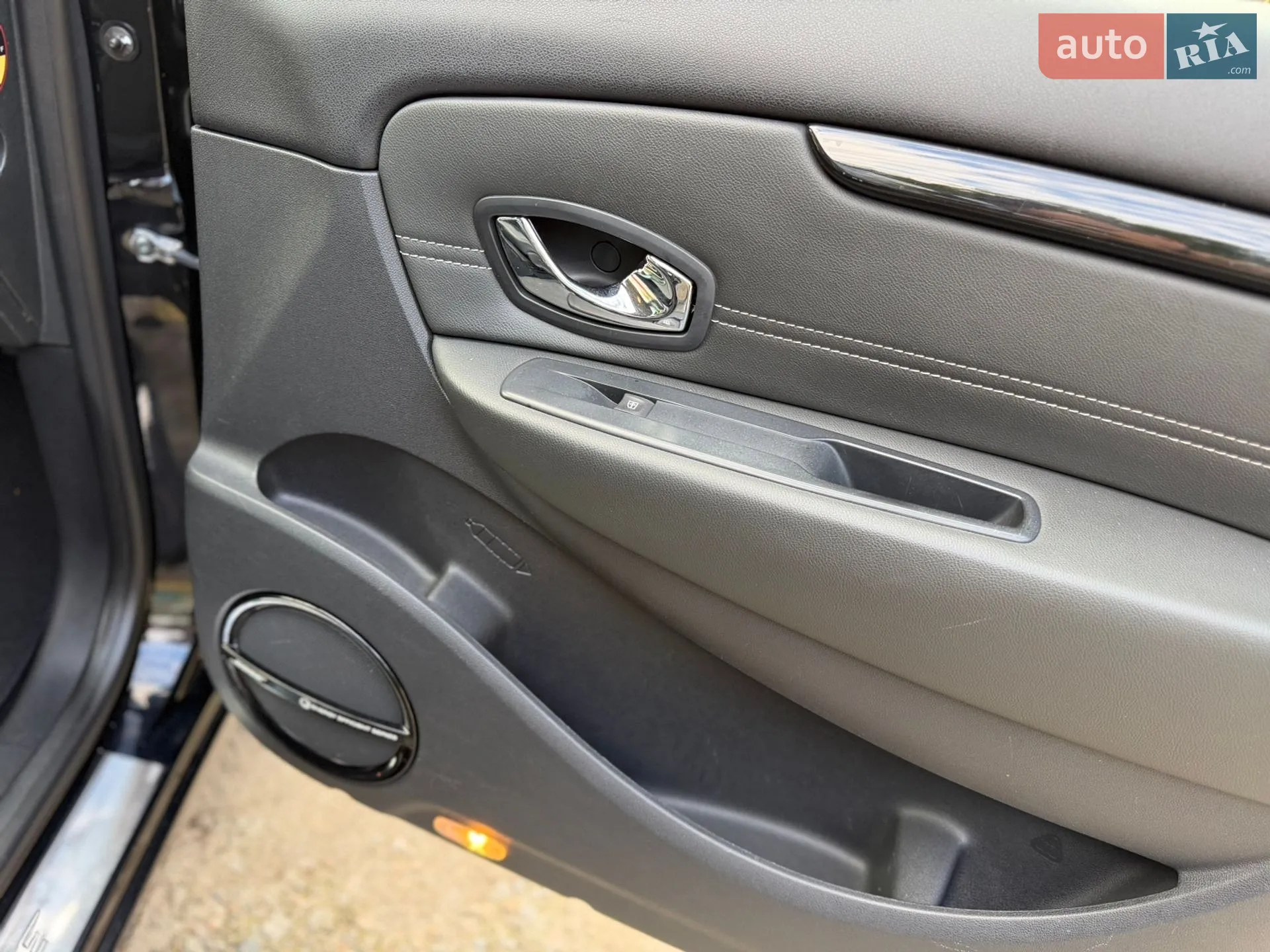 2013 Renault Scenic - мініатюра 28