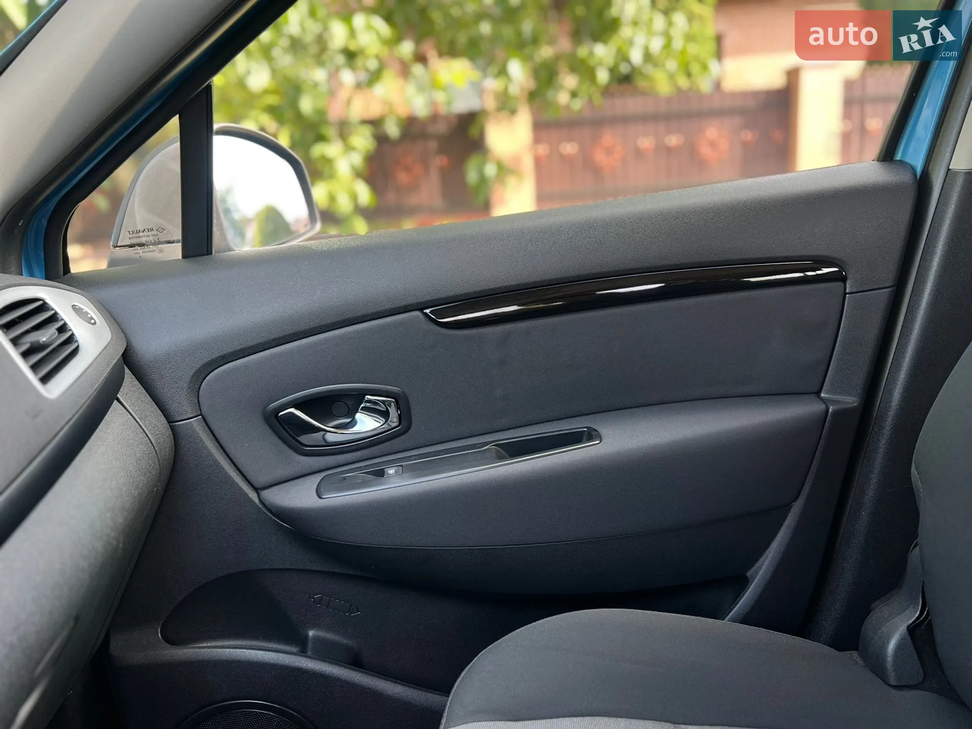 2014 Renault Scenic - мініатюра 28