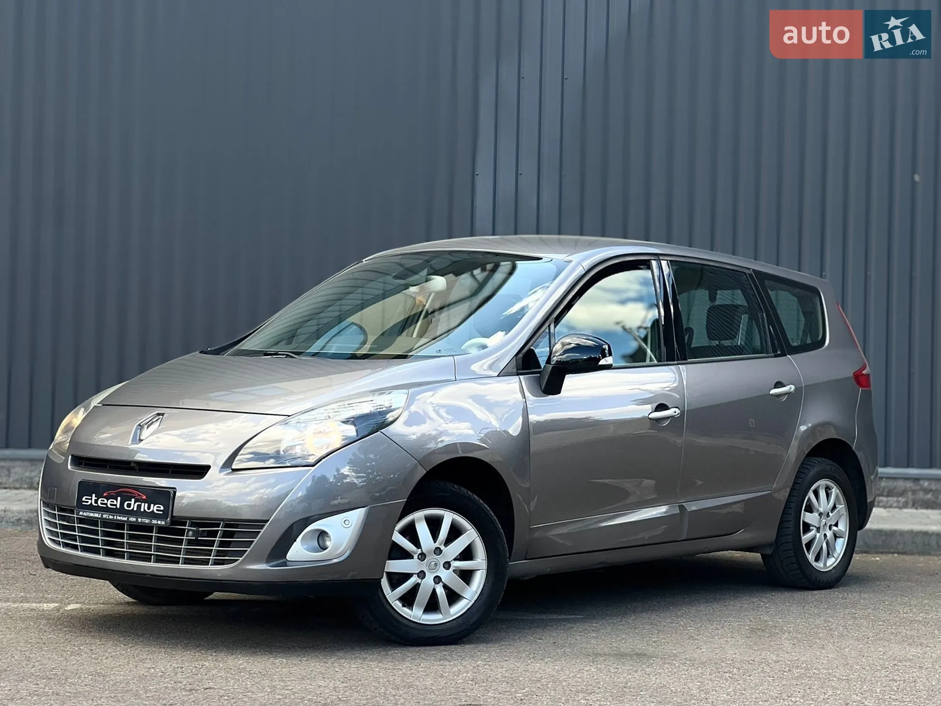 2011 Renault Scenic - мініатюра 2