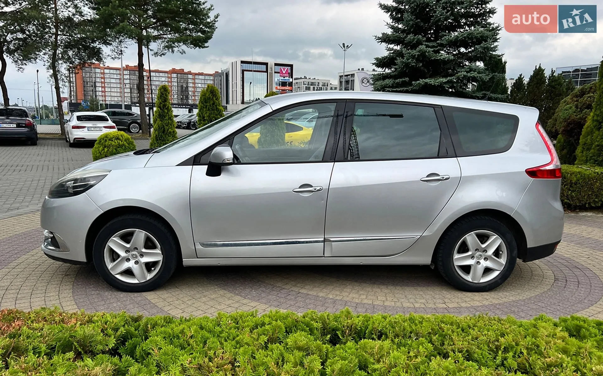 2015 Renault Scenic - мініатюра 4