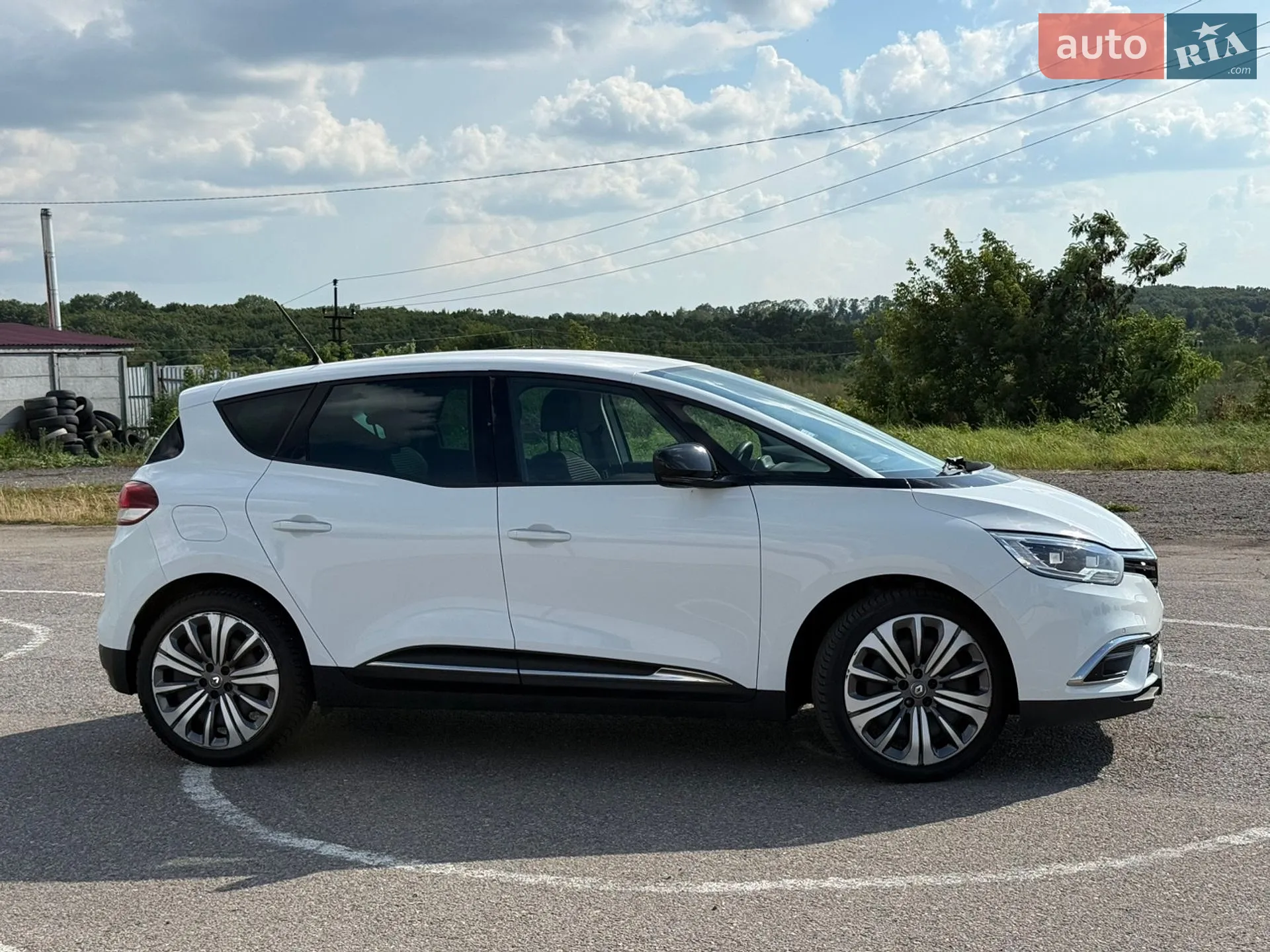 2019 Renault Scenic - мініатюра 2