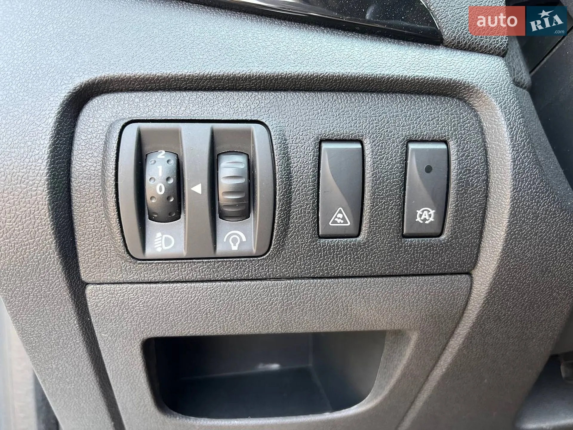 2013 Renault Scenic - мініатюра 29