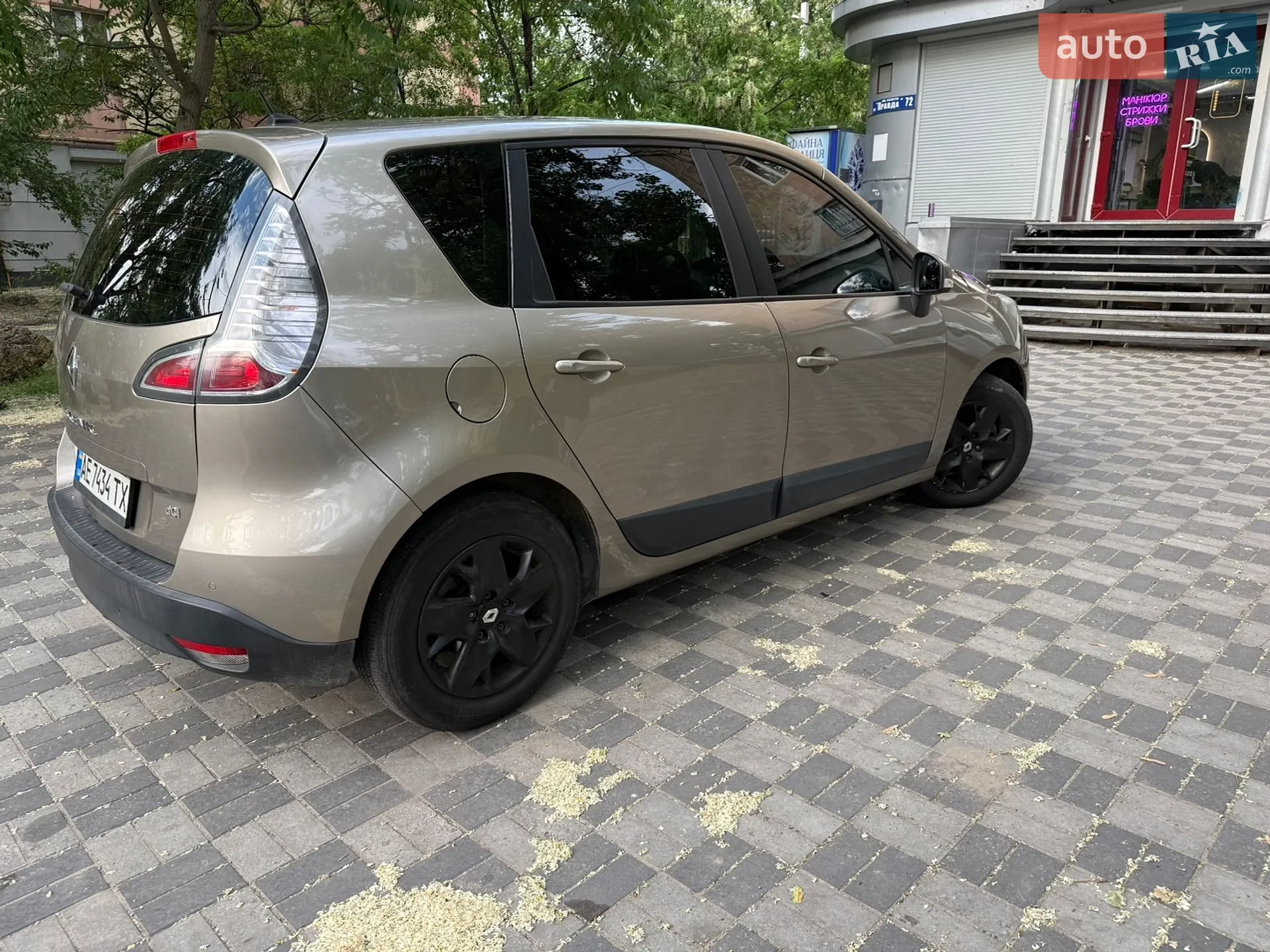 2012 Renault Scenic - мініатюра 2
