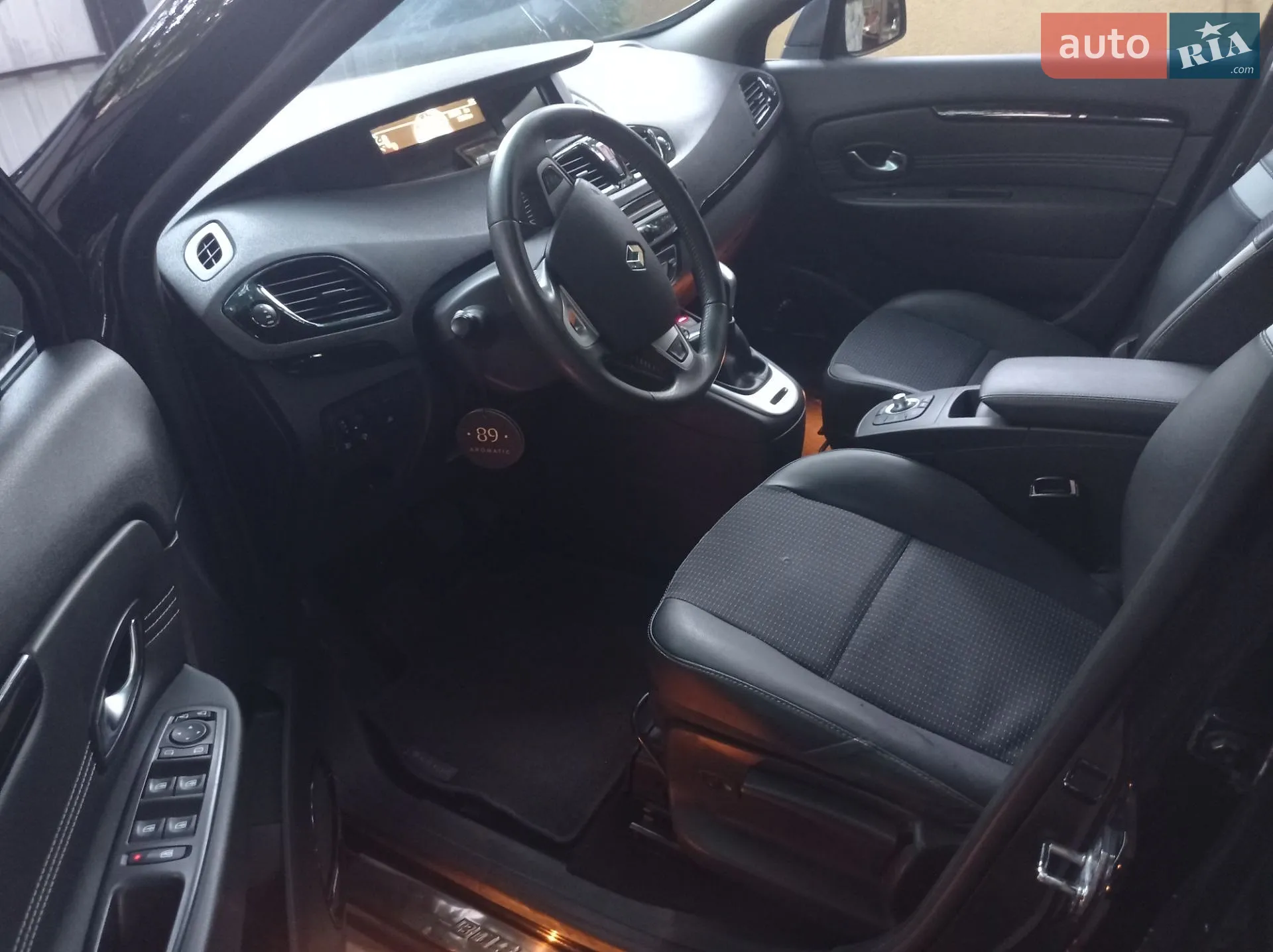 2011 Renault Scenic - мініатюра 24
