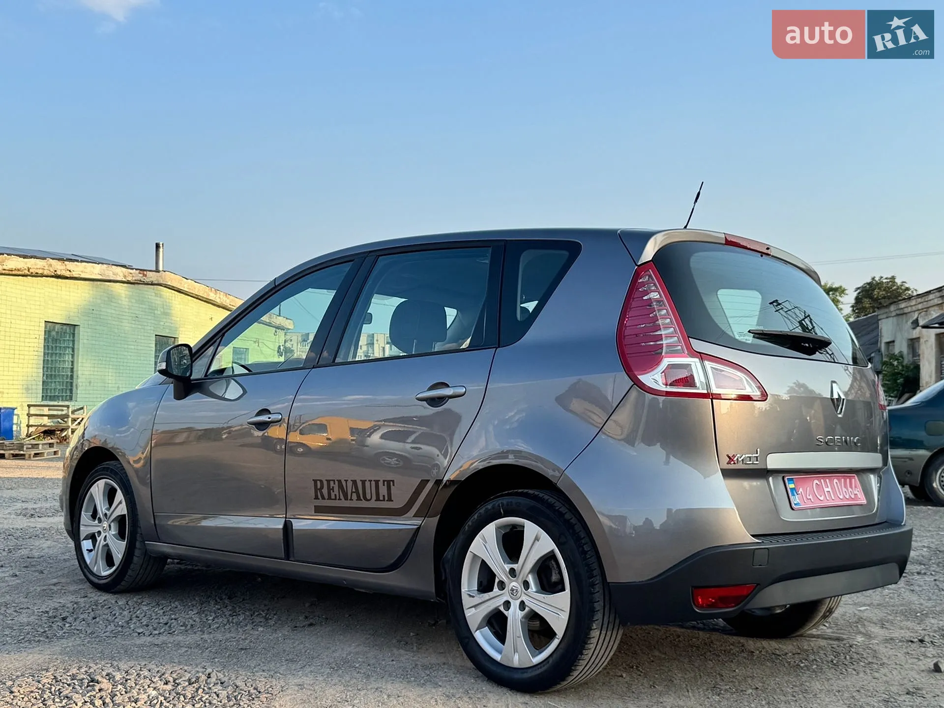 2010 Renault Scenic - мініатюра 22