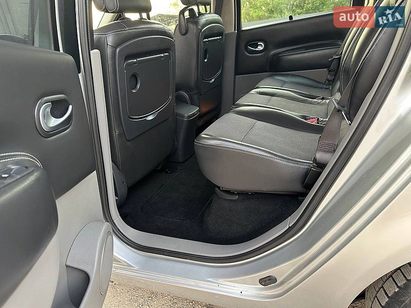 Минивэн Renault Scenic 2005 в Дрогобыче