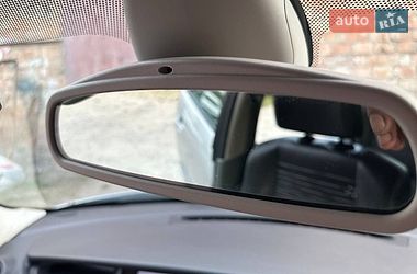 Минивэн Renault Scenic 2005 в Дрогобыче