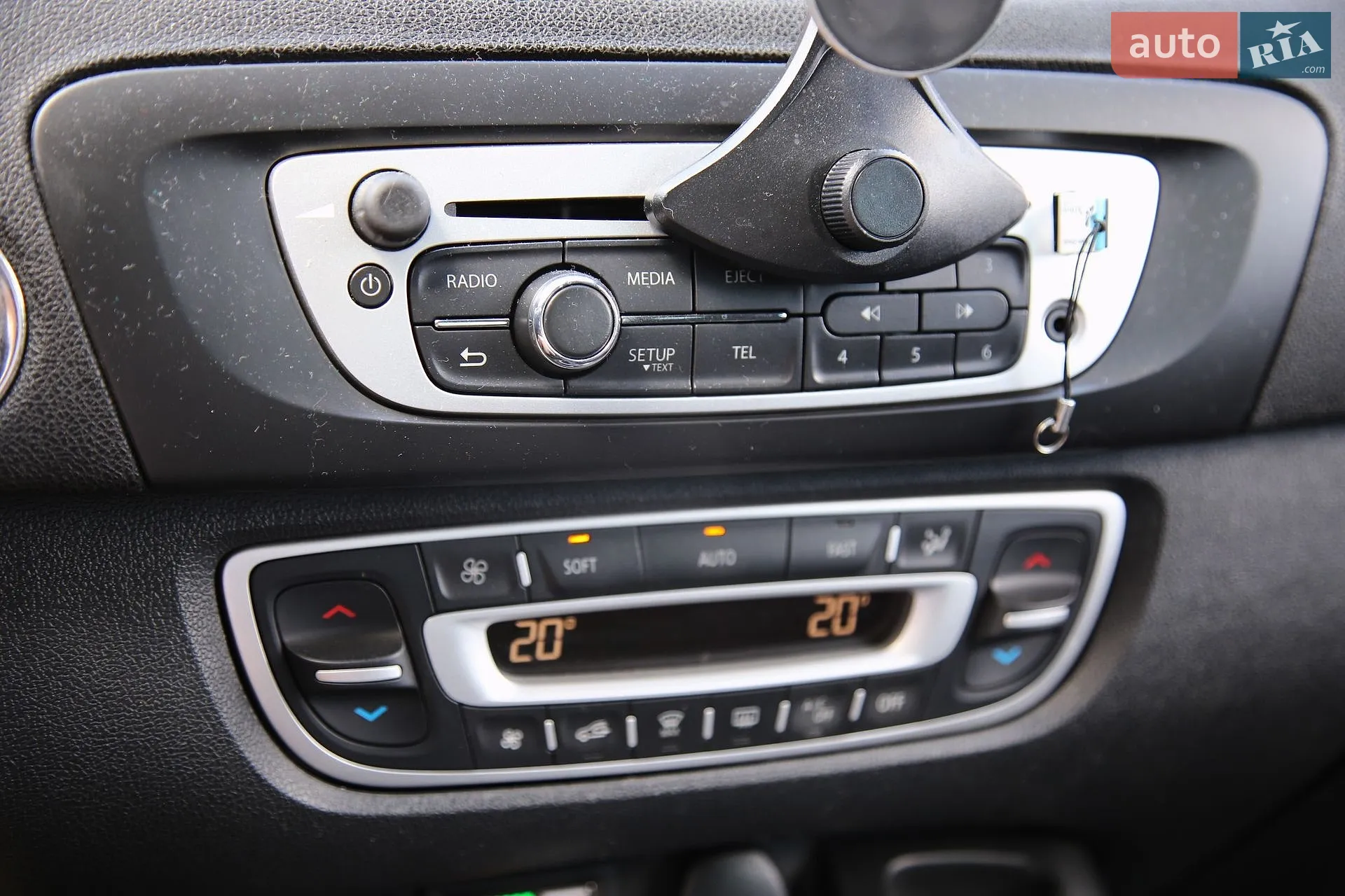 2016 Renault Scenic - мініатюра 16