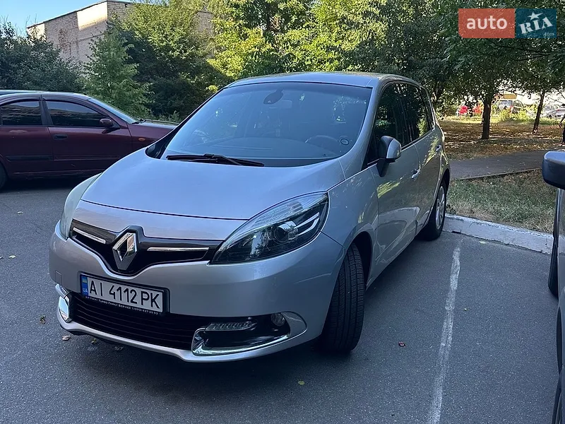 Renault Scenic 2012