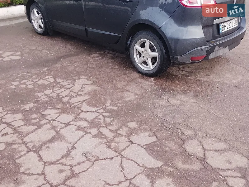 Renault Scenic 2011