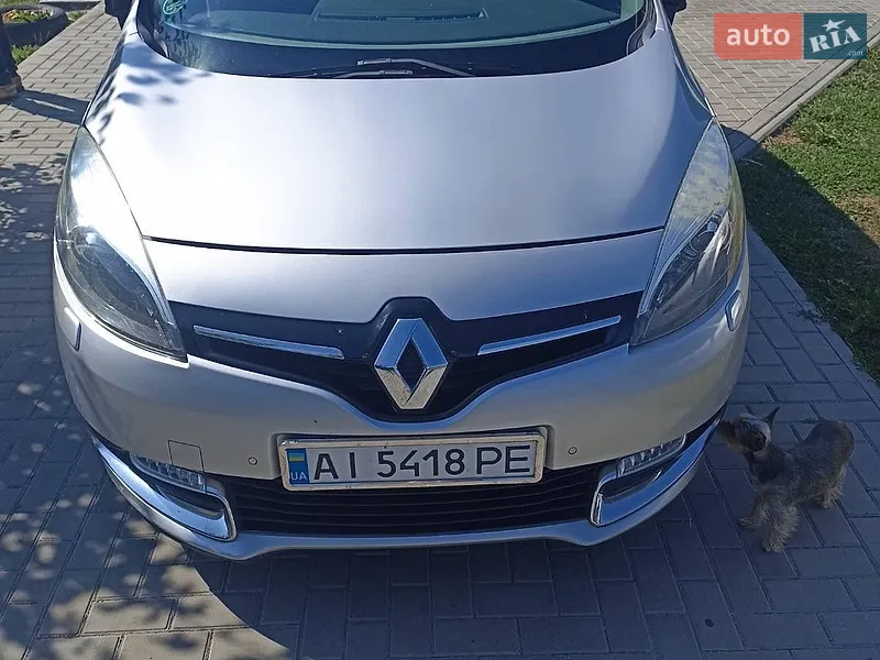Renault Scenic 2015