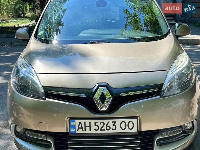 Минивэн Renault Scenic 2014 в Желтых Водах