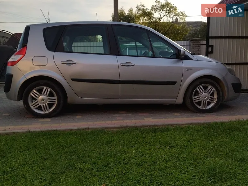 Renault Scenic