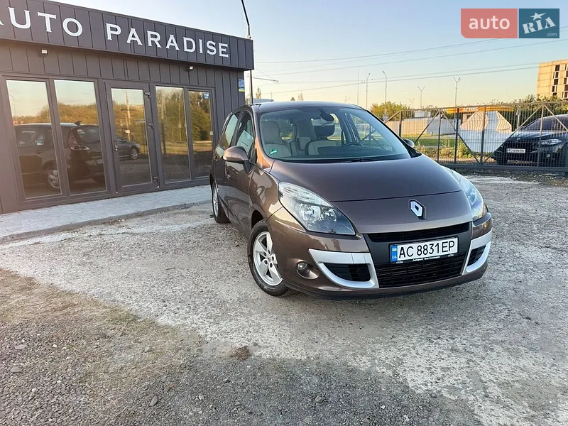 Renault Scenic 2011
