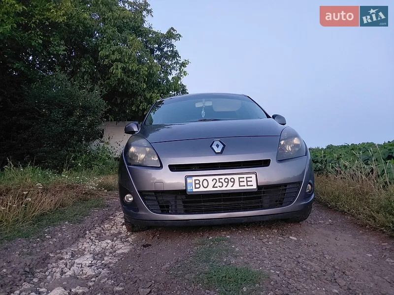 Renault Scenic 2012