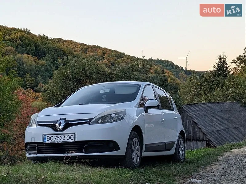 Renault Scenic 2012