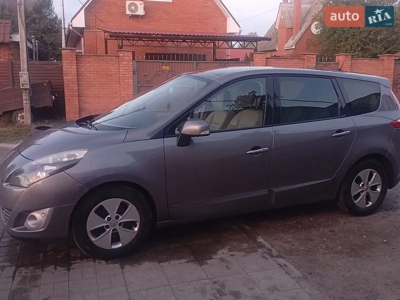 Renault Scenic