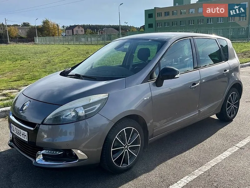 Renault Scenic 2012