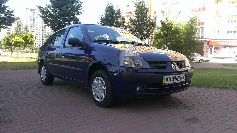 Седан Renault Symbol 2004 в Киеве