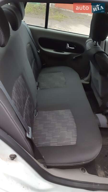 Седан Renault Symbol 2011 в Запорожье