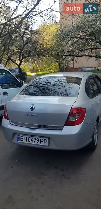 Renault Symbol 2011