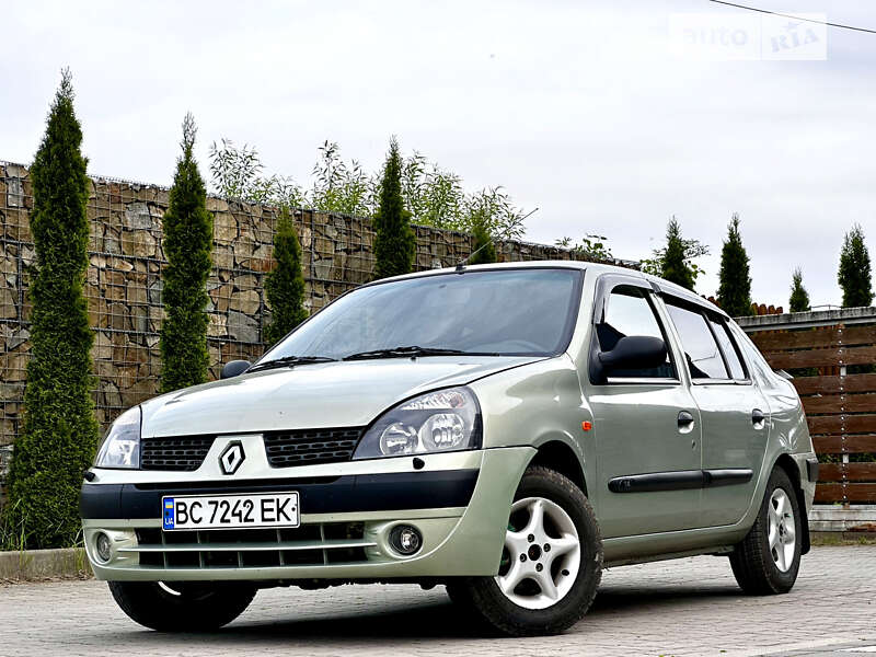 Седан Renault Symbol 2003 в Стрые