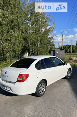 Седан Renault Symbol 2010 в Чернігові