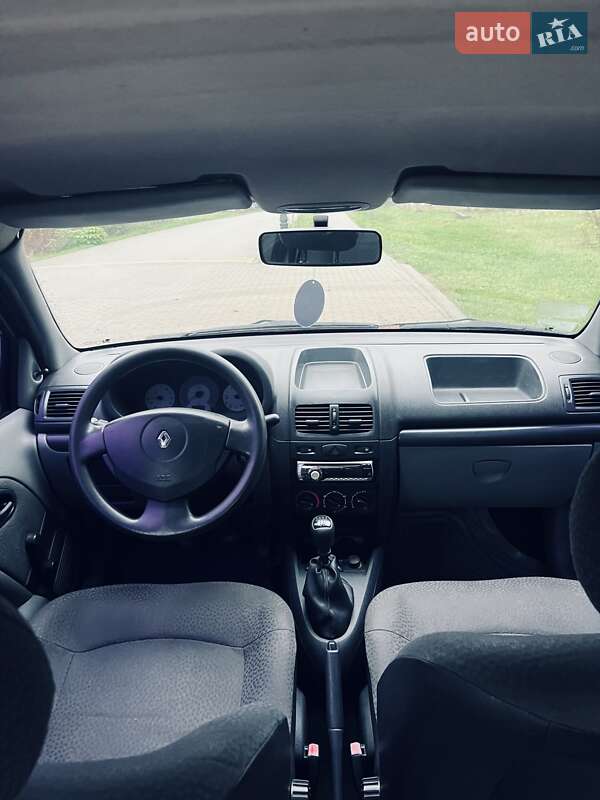 Седан Renault Symbol 2007 в Сваляве