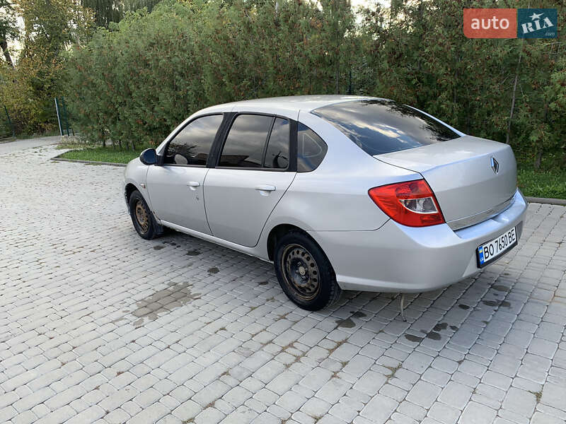 Седан Renault Symbol 2011 в Борщеве