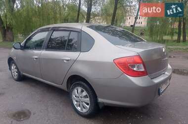 Седан Renault Symbol 2008 в Козелеці