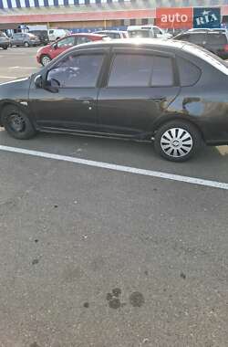Седан Renault Symbol 2009 в 