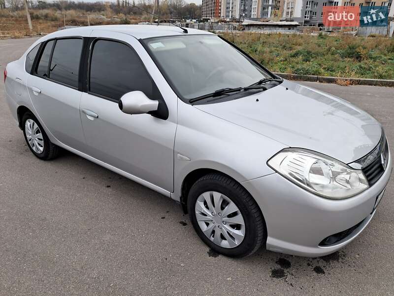 Седан Renault Symbol 2012 в Днепре